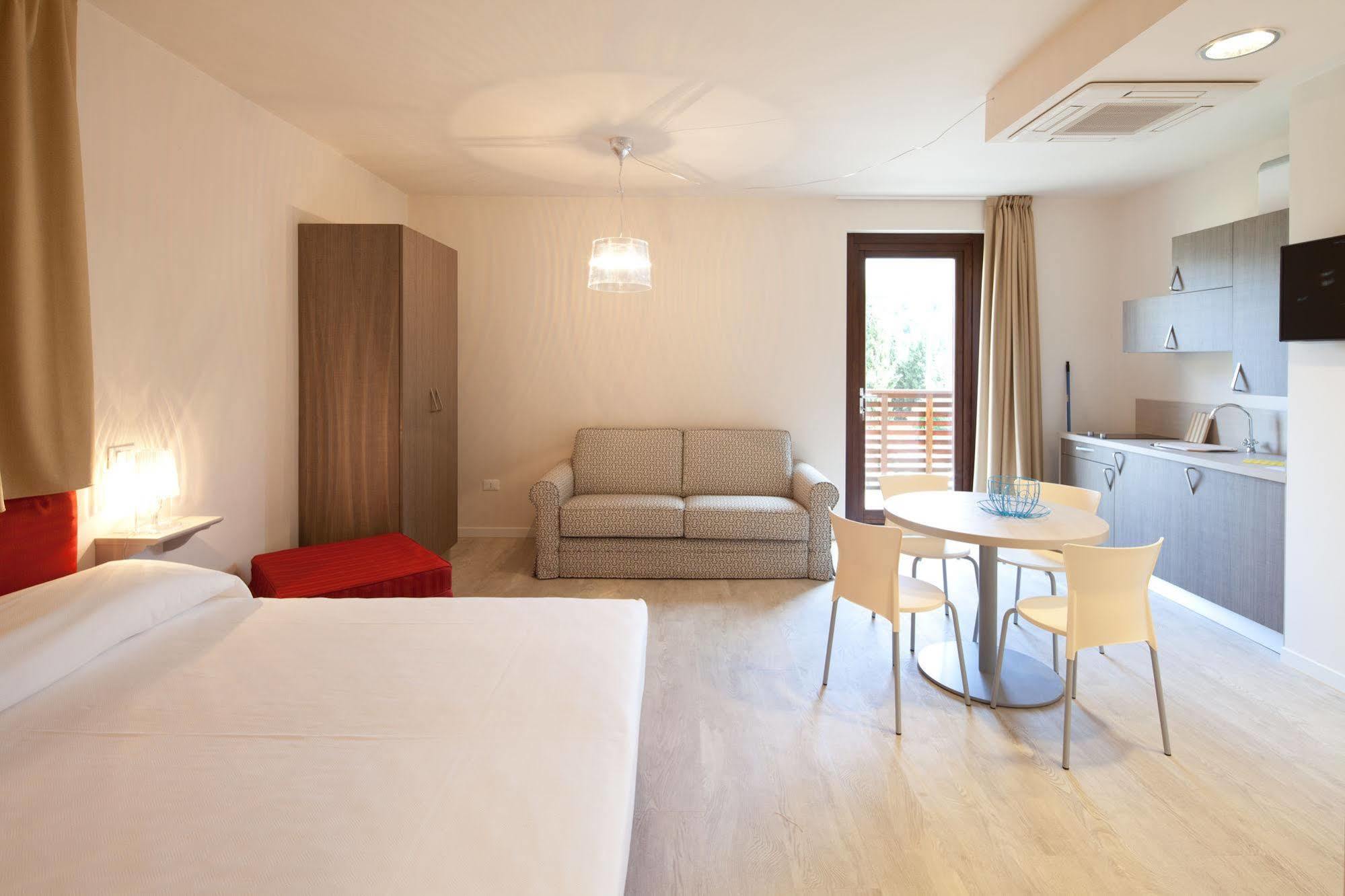 Residence Lenno Exterior foto
